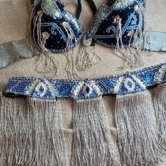 Exclusive Professional Custom-Made Bra and Belt Set for Belly Dance - Picture 2 of 9
